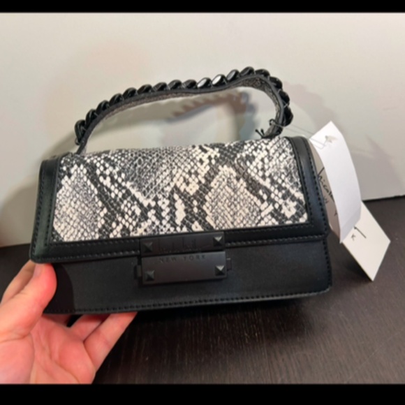 Nicole Miller Snakeskin Mini Crossbody/Handbag/Purse Black/White - Picture 4 of 16